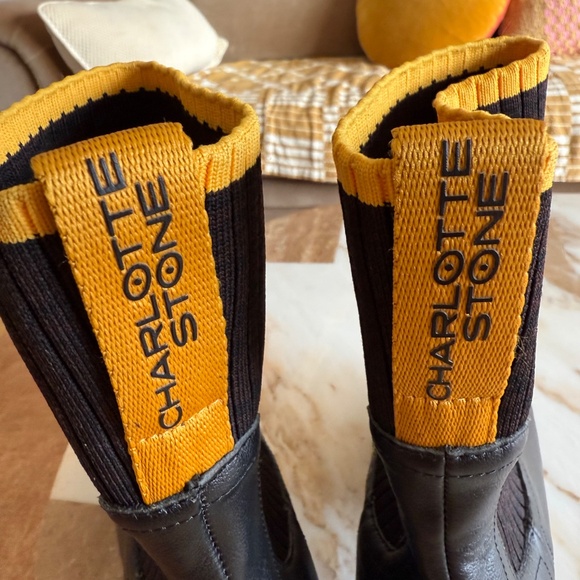 Charlotte Stone Loma Boot - Picture 5 of 7